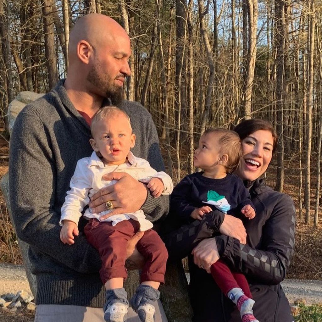 Hope Solo mit ihrer Familie im März 2021