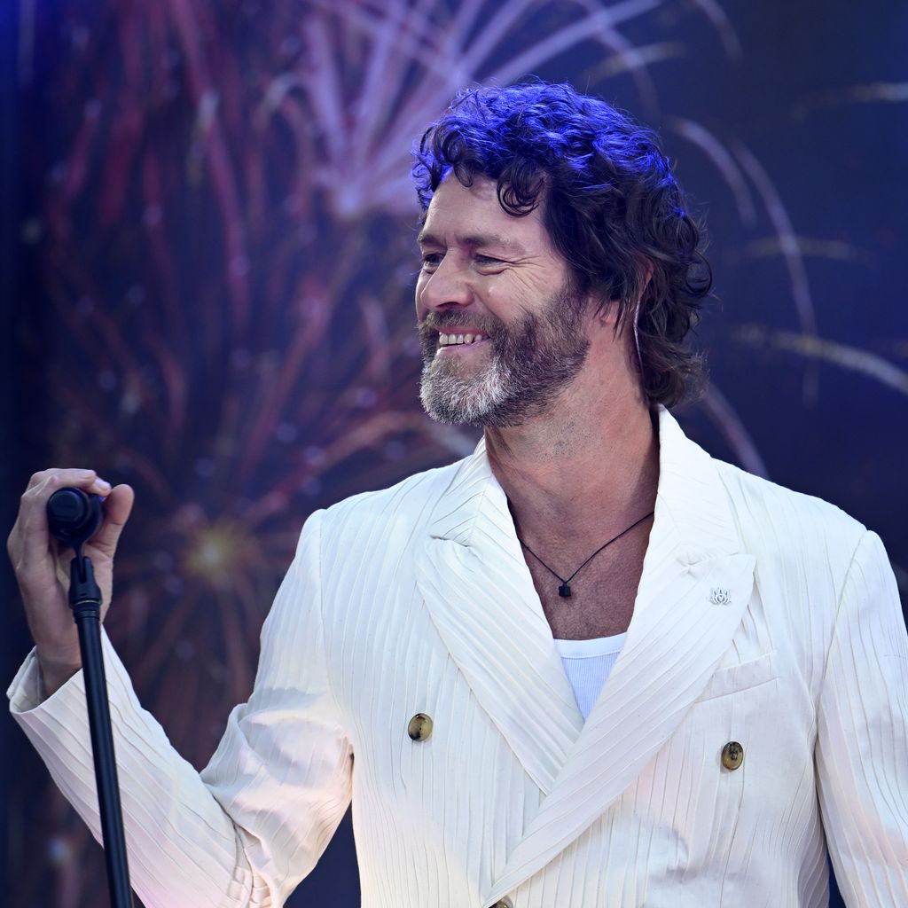 Howard Donald, Sänger