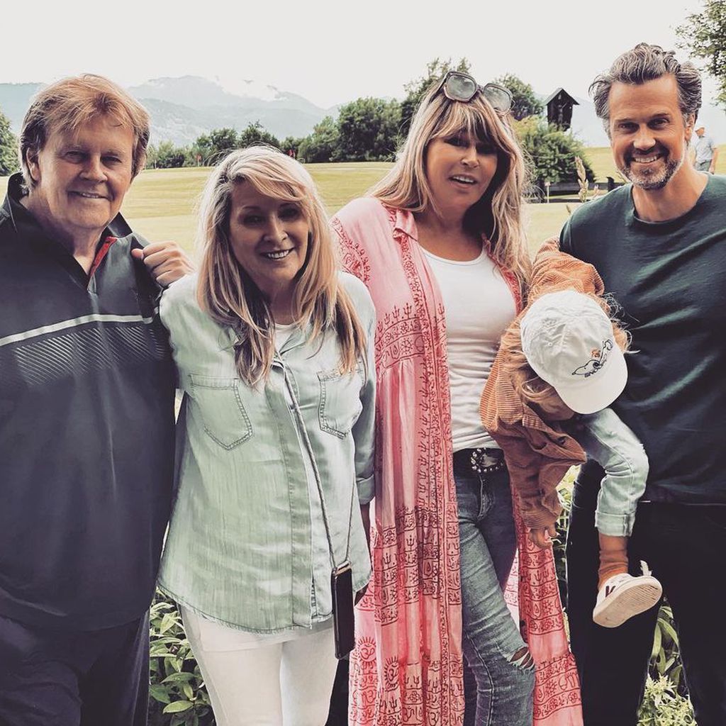Howard, Donnice, Claudia, Mads, Wayne und Annemarie Carpendale im Juli 2021