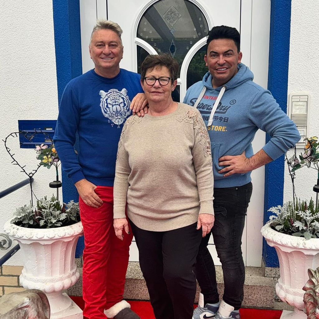 Hubert Fella mit Dagmar und Matthias Mangiapane