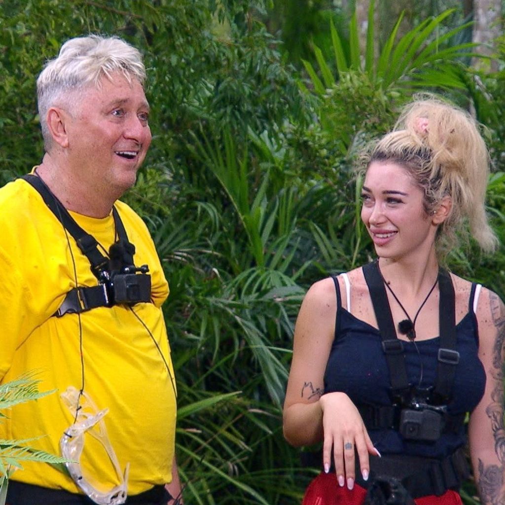 Hubert Fella und Ariel bei ihrer Dschungelprüfung an Tag 2