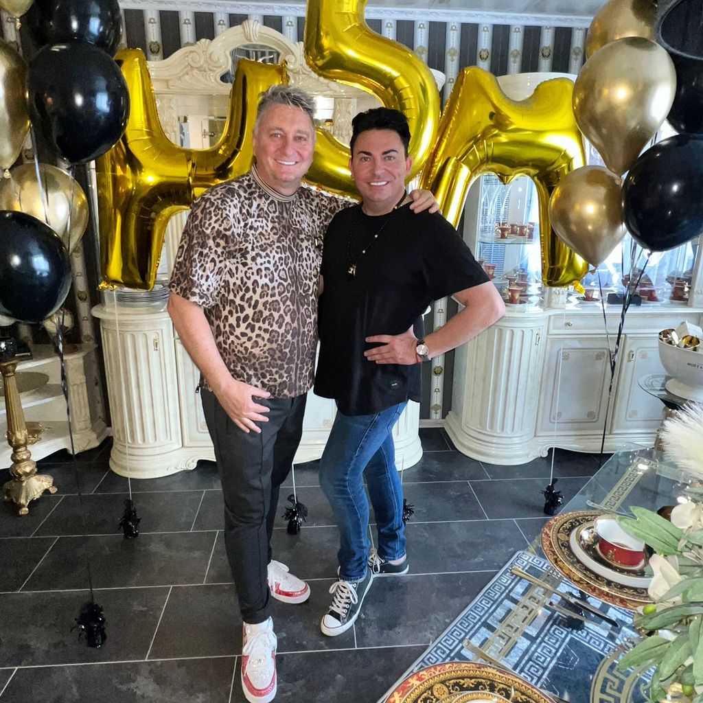 Hubert Fella und Matthias Mangiapane an ihrem fünften Hochzeitstag