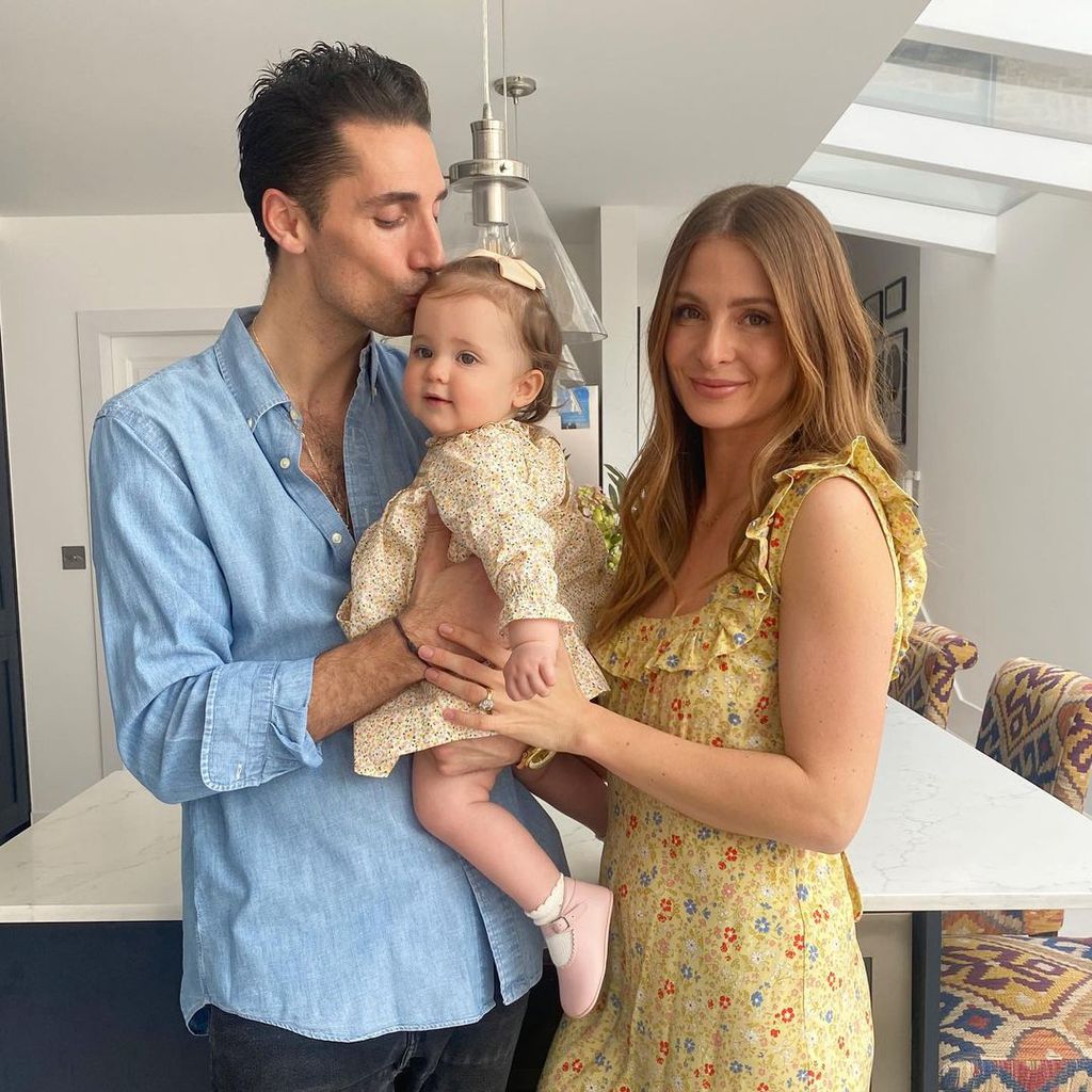 Hugo Taylor mit seiner Frau Millie Mackintosh und Töchterchen Sienna
