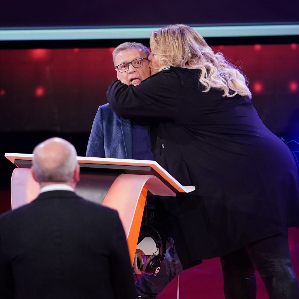 Günther Jauch und Ilka Bessin bei "5 gegen Jauch"