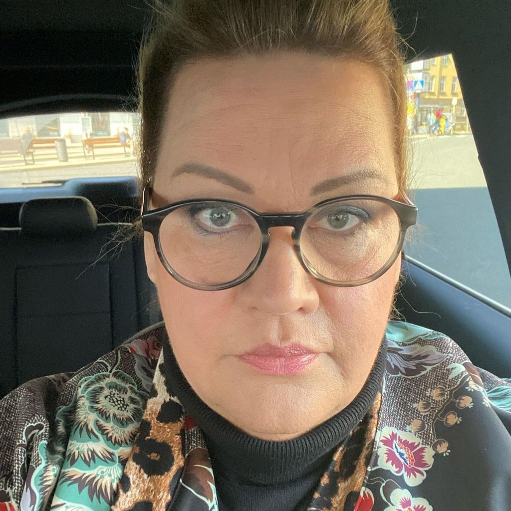 Ilka Bessin, Komikerin