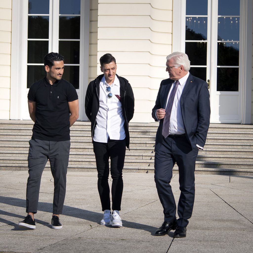 Ilkay Gündogan, Mesut Özil und Frank-Walter Steinmeier