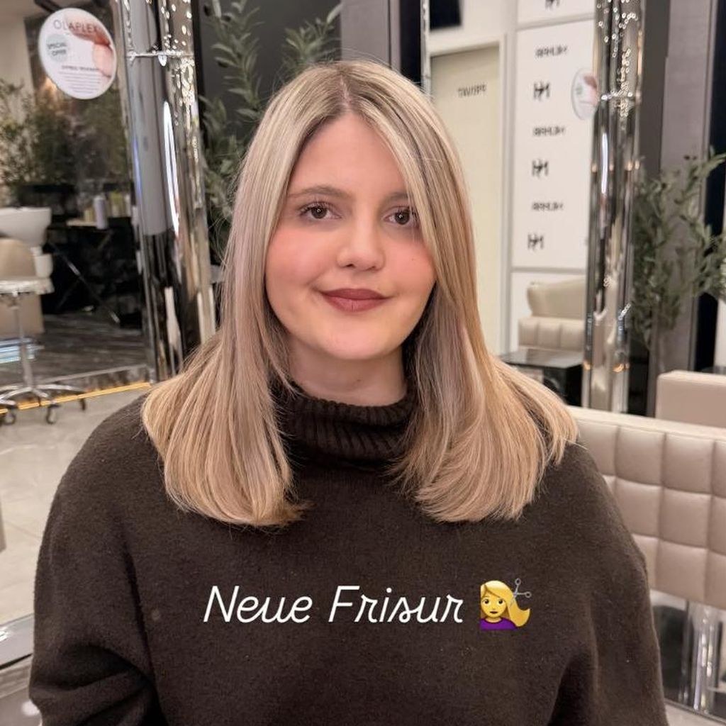 Ina mit neuer Frisur 2025