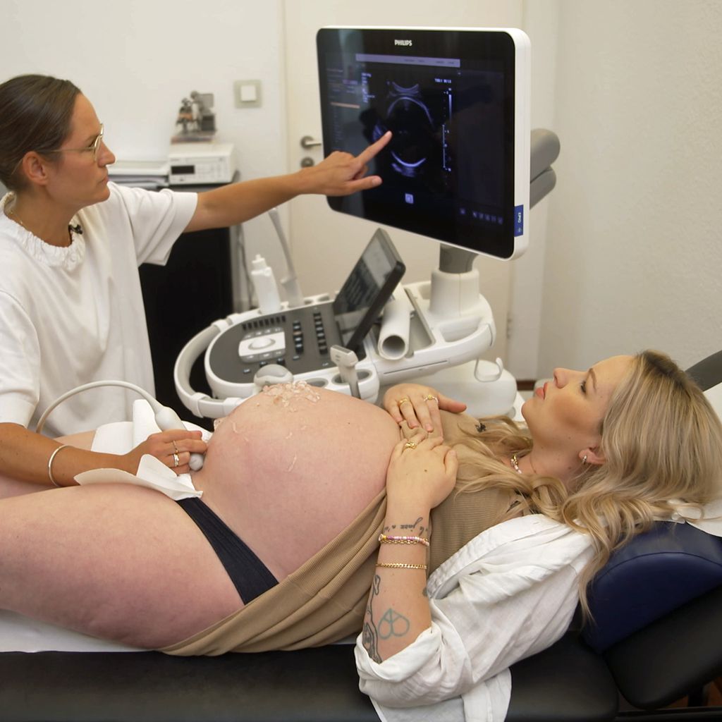 Influencerin Evelyn Weigert in ihrer Dokuserie "Oh Baby! Sowas von schwanger"