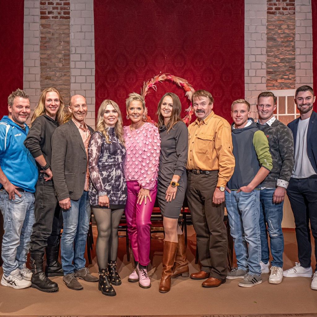 Inka Bause und die "Bauer sucht Frau"-Teilnehmer 2023