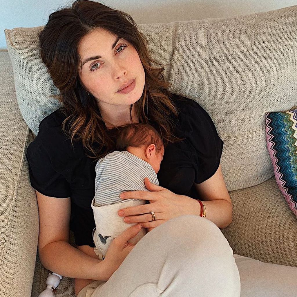 Ira Meindl mit Baby Elija