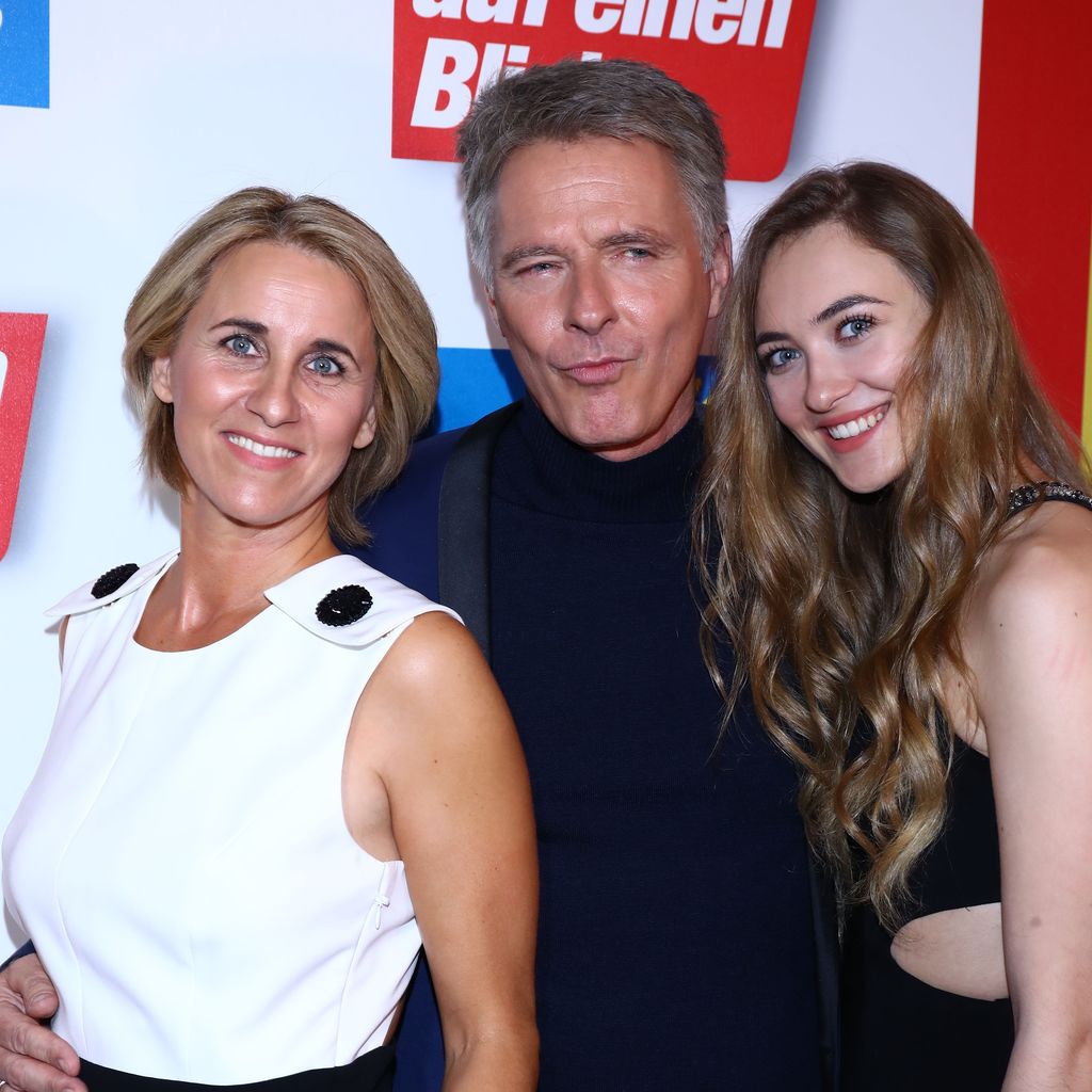 Irina und Jörg Pilawa mit ihrer Tochter Emmy, 2019
