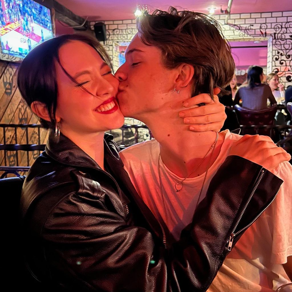 Iris Apatow und Ryder Robinson