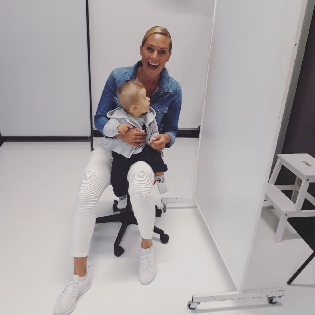 Iris Aschenbrenner mit ihrem Sohn Maximus