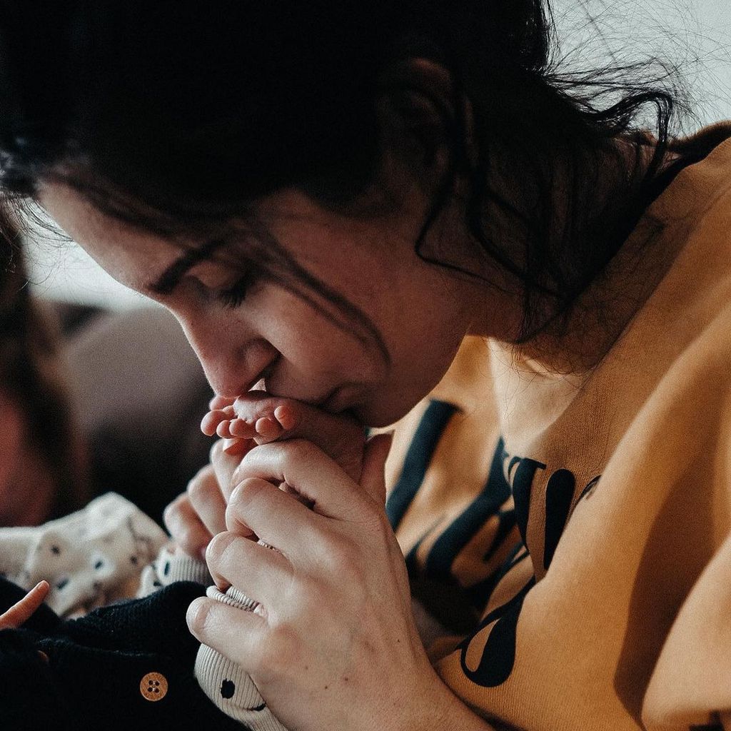 Isabel Kraus und ihr Baby, Januar 2021