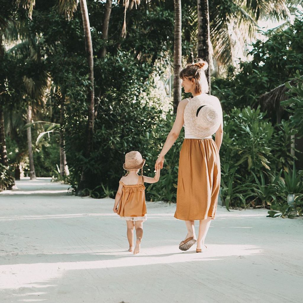 Isabell Horn und Tochter Ella, Dezember 2019