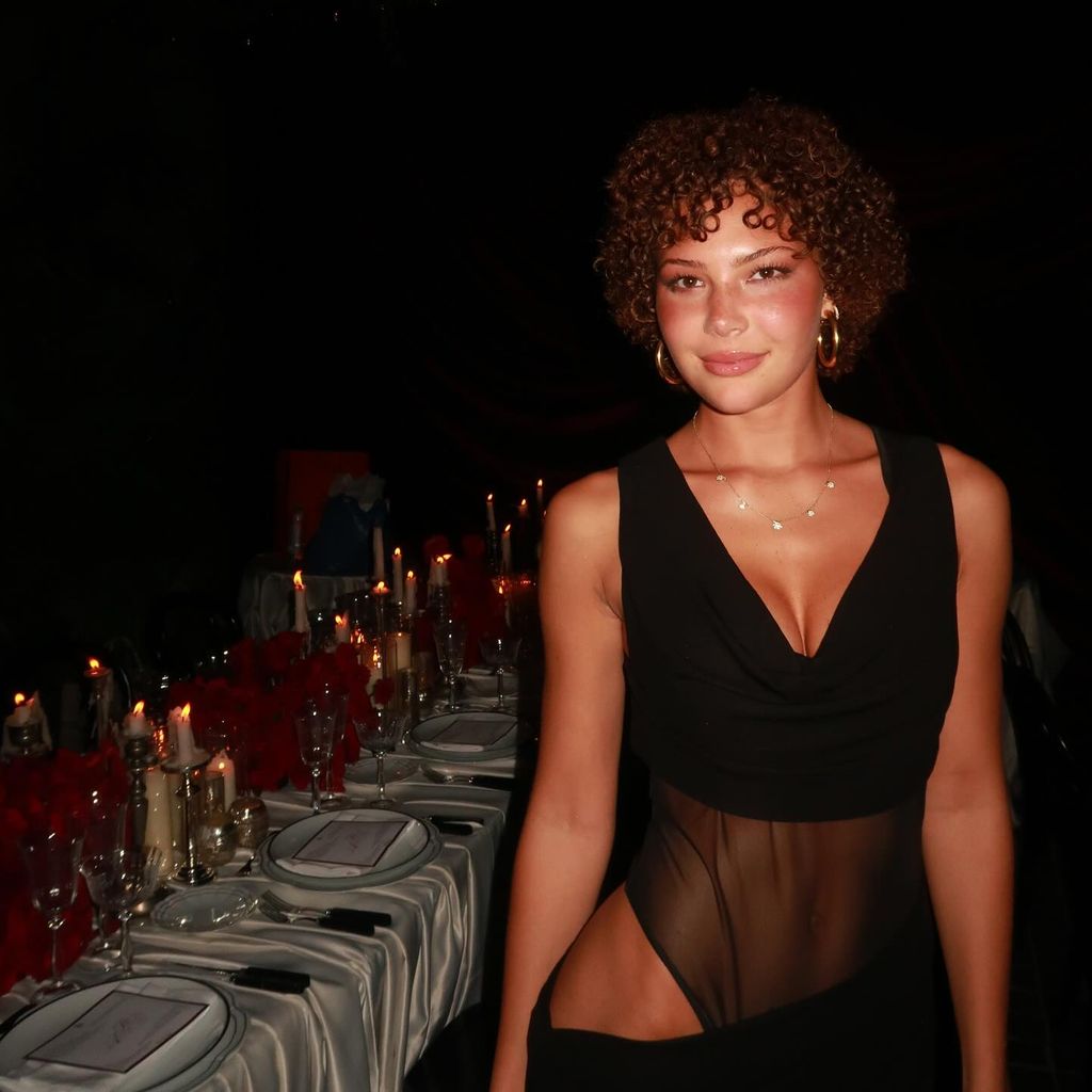 Isabella Strahan, Model