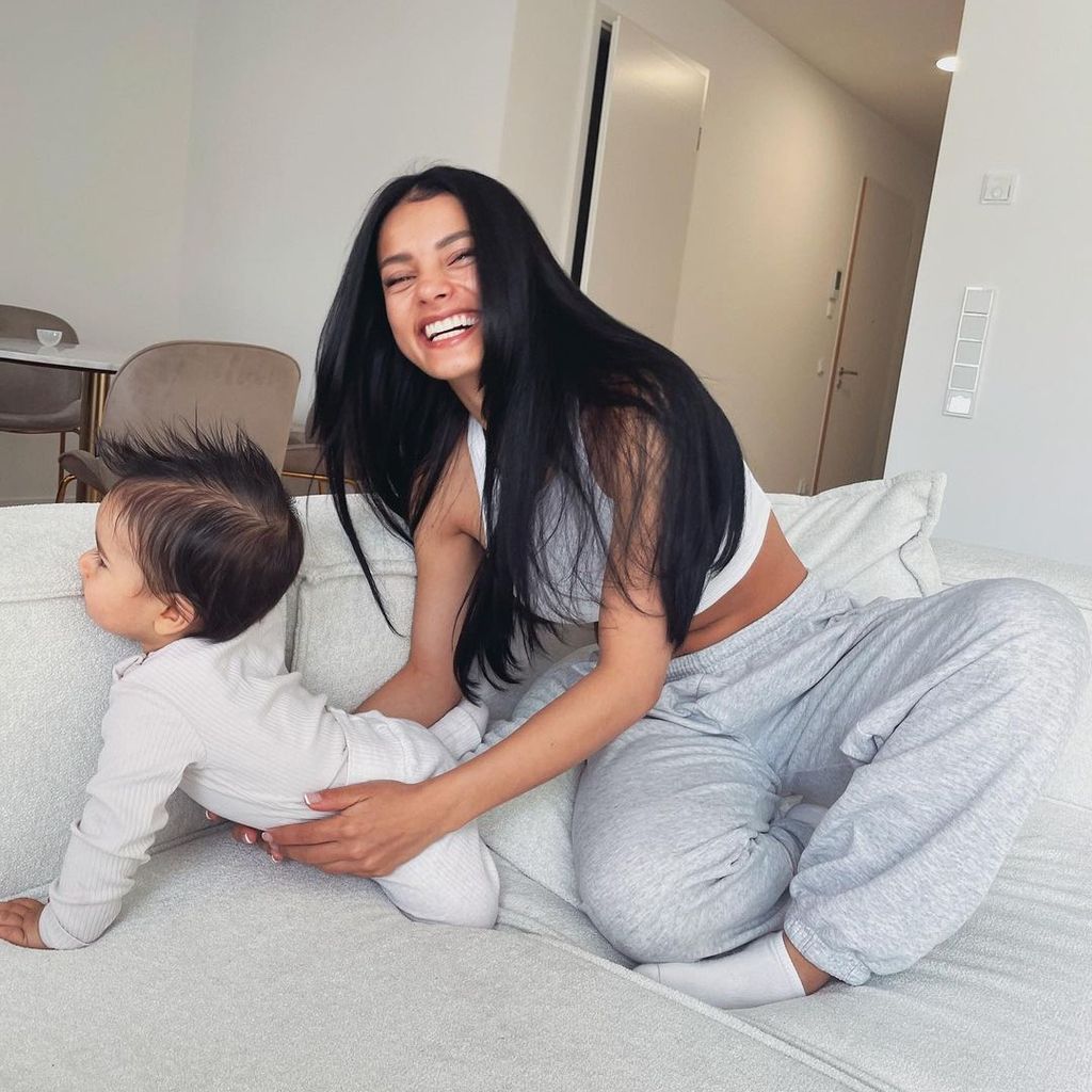 Ivana Santacruz mit ihrem Sohn Hady