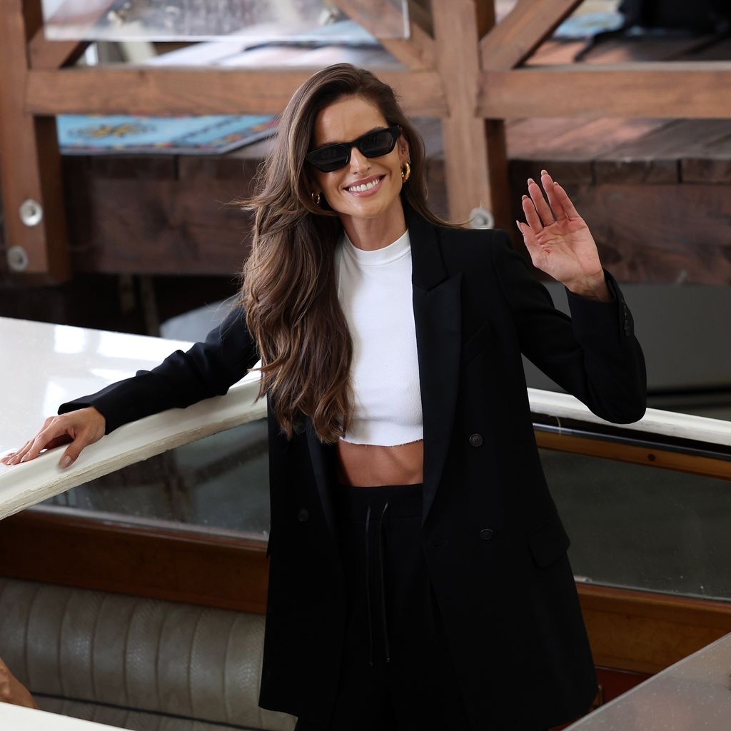 Izabel Goulart, Model