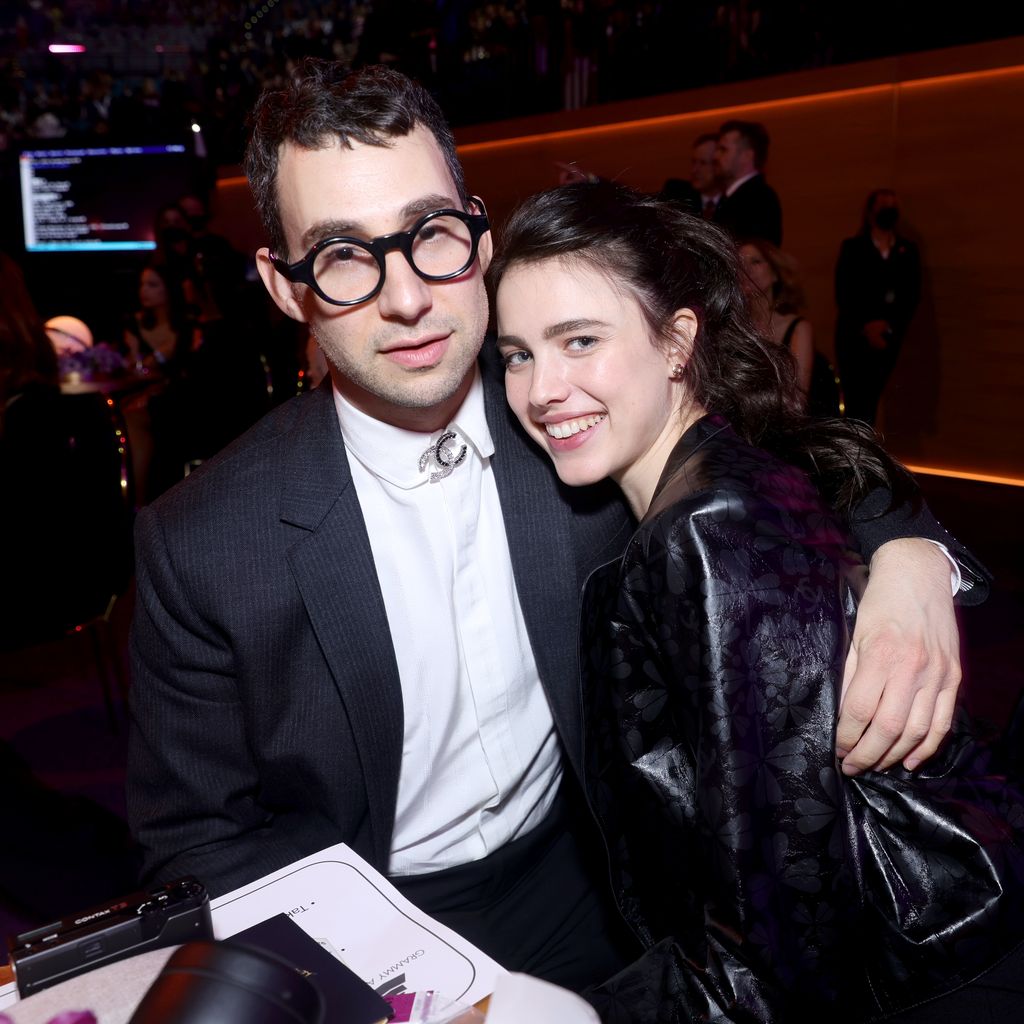 Jack Antonoff und Maragaret Qualley im April 2022 in Las Vegas