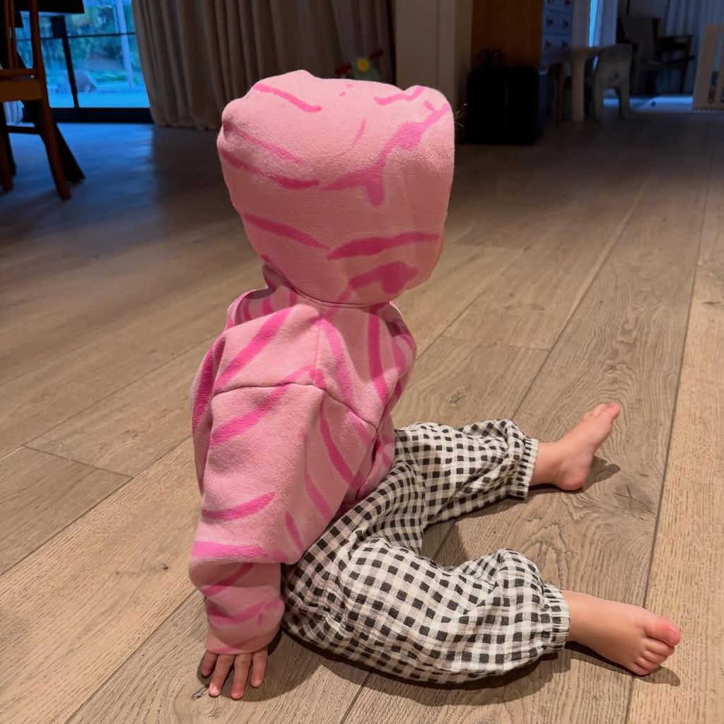 Justin Bieber zeigt seinen Sohn Jack in einem stylishen Outfit