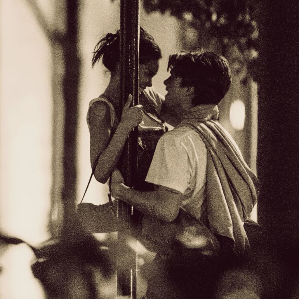 Jackie Apostel und Cruz Beckham turteln