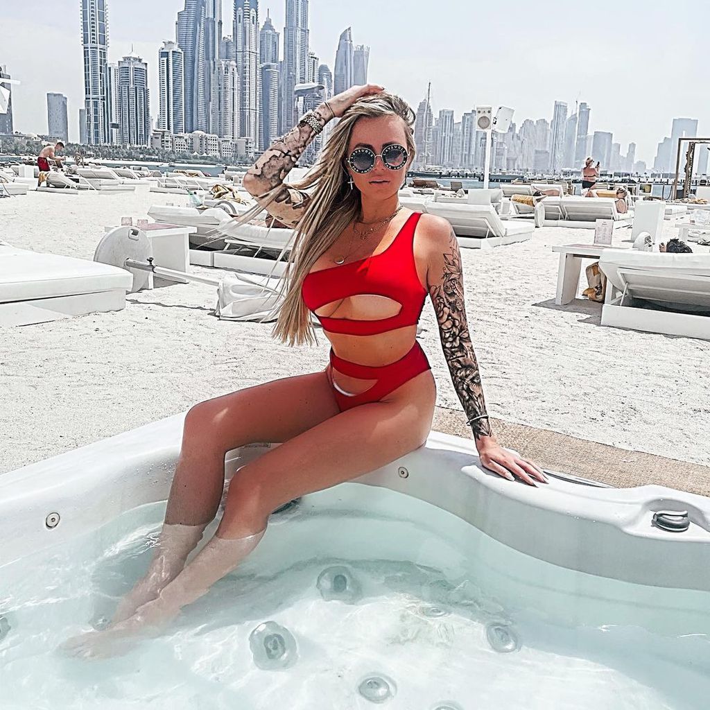 Jade Übach in Dubai 2021