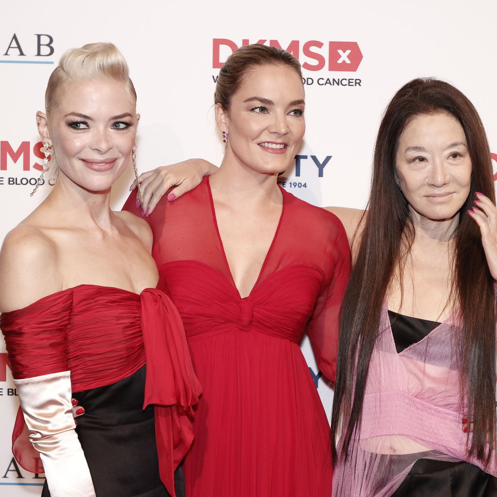Jaime King, Katharina Harf und Vera Wang im Oktober 2021