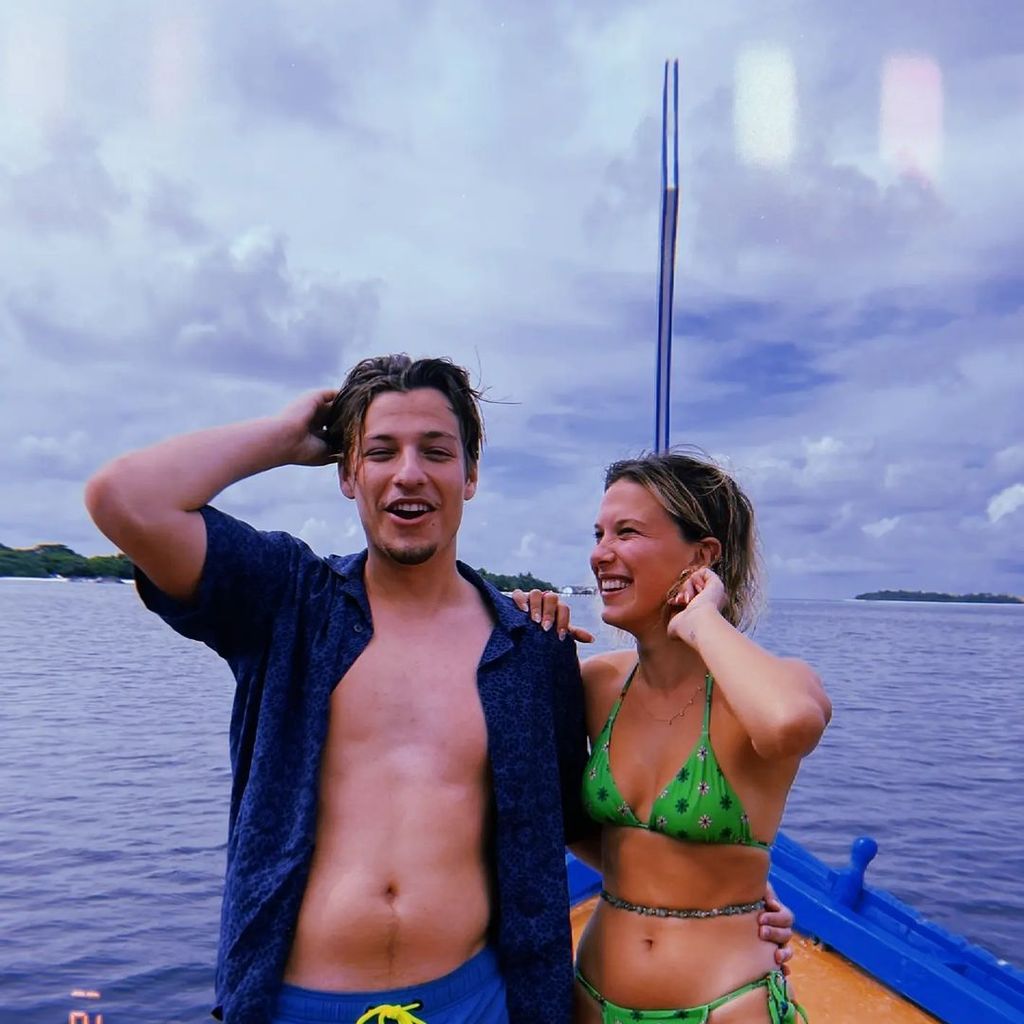Jake Bongiovi und Millie Bobby Brown im Dezember 2022
