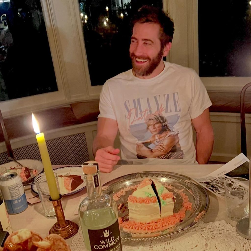Jake Gyllenhaal im Patrick-Swayze-T-Shirt