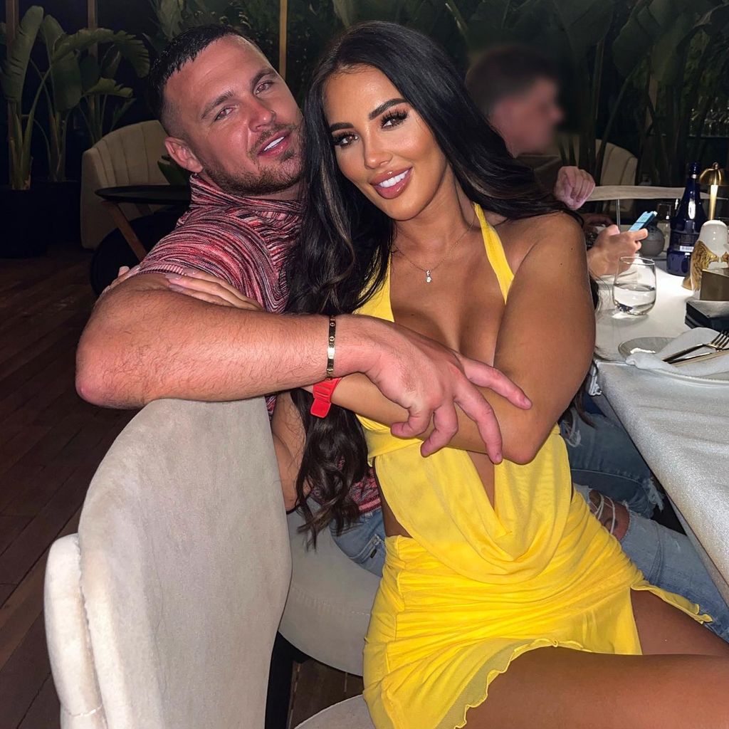 Jake McLean und Yazmin Oukhellou