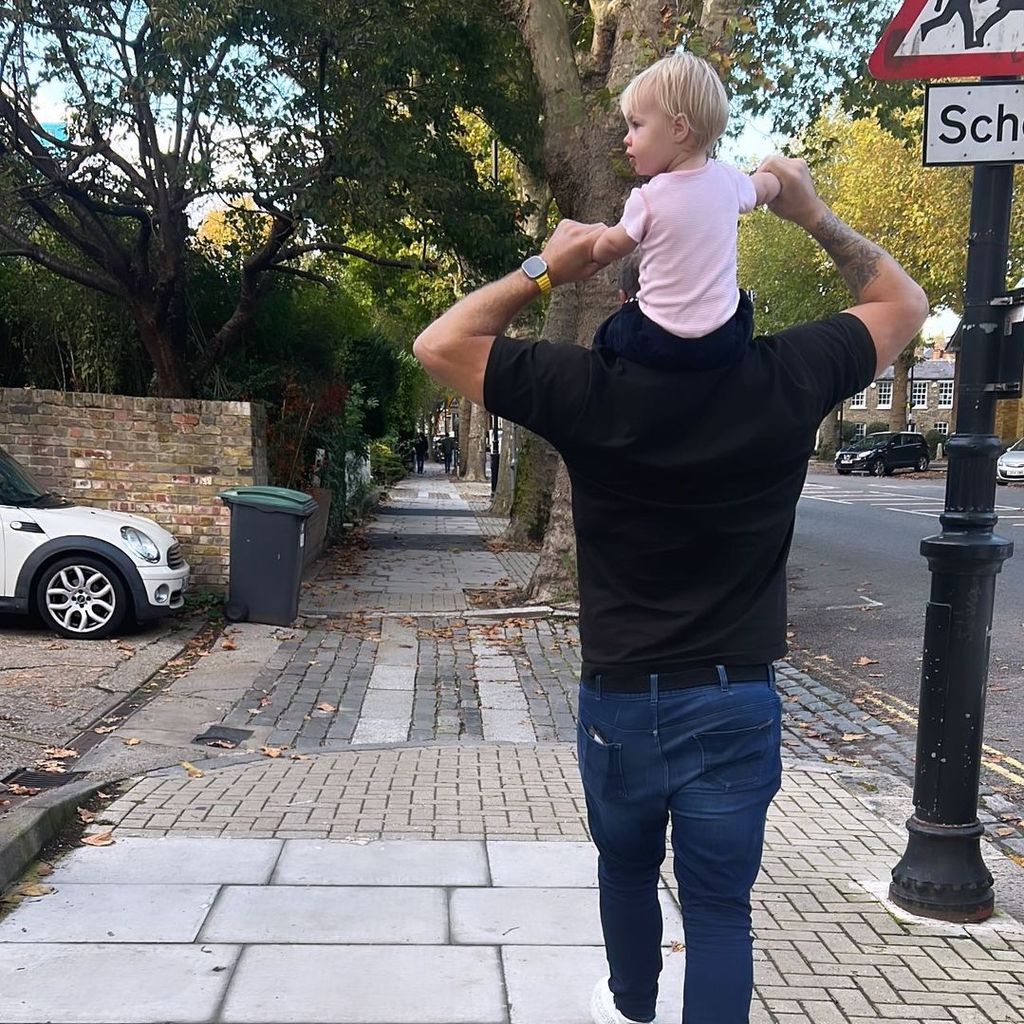 James Haskell mit seiner Tochter