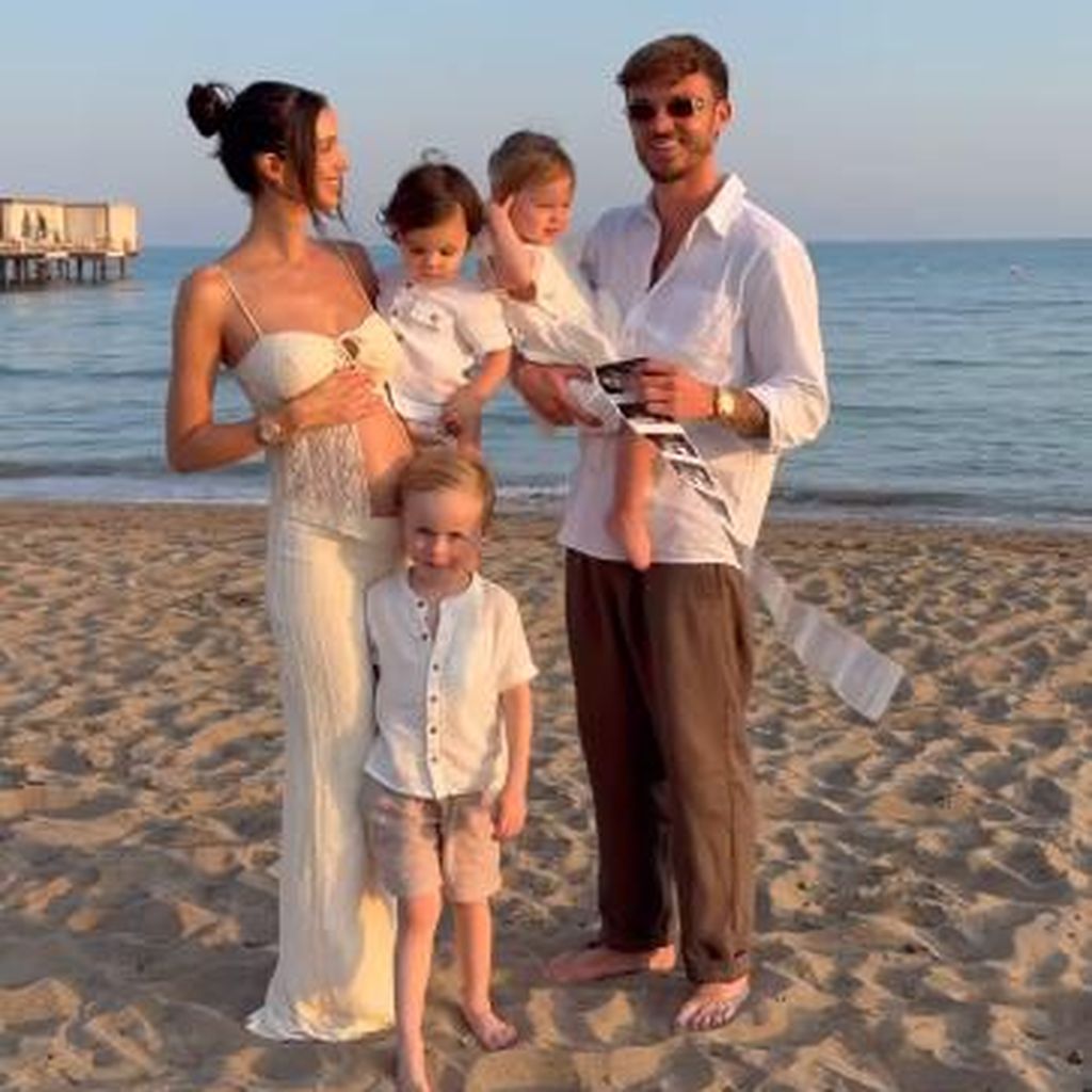 James Maddison und seine Familie im Juni 2025