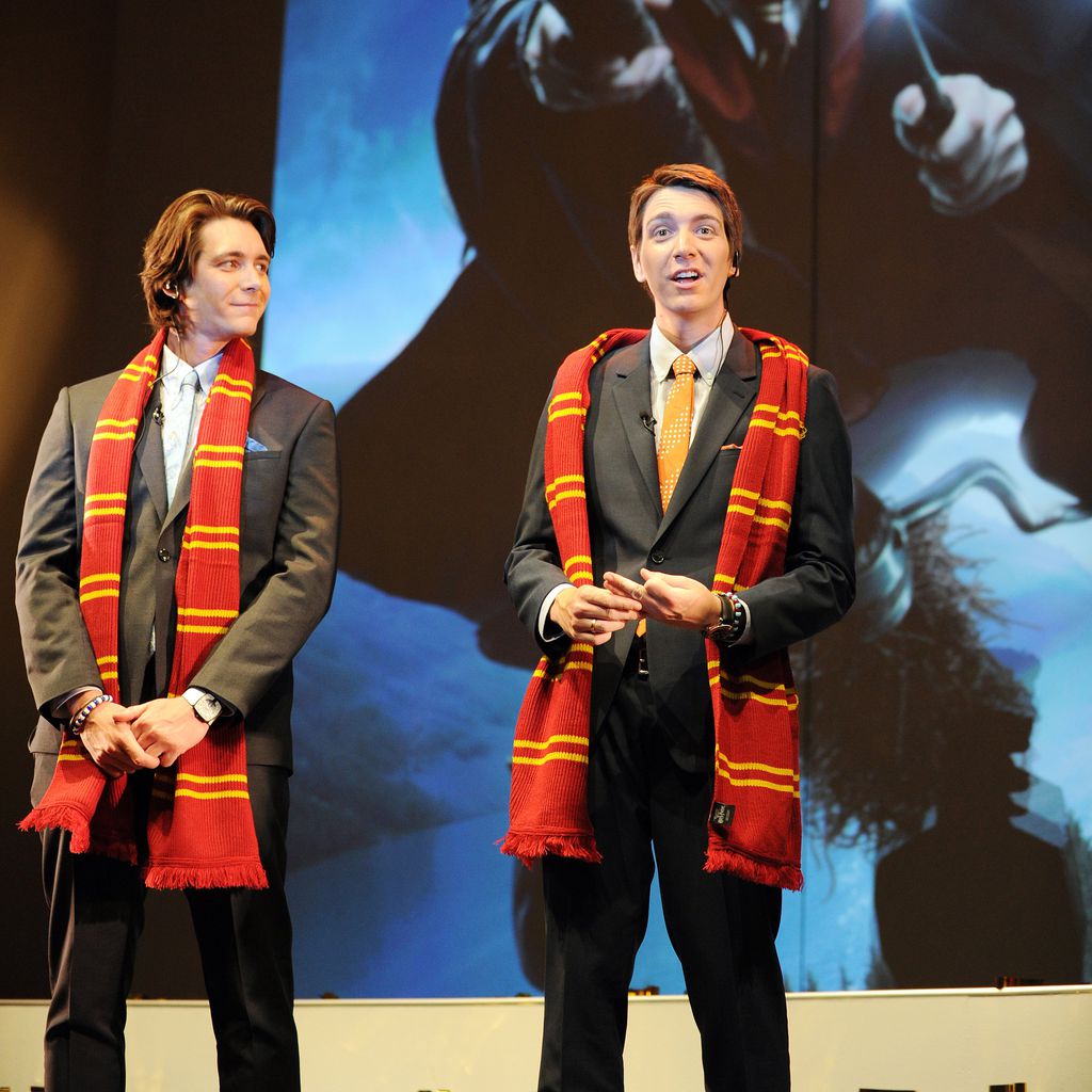 James und Oliver Phelps bei einem "Harry Potter"-Event in Osaka 2012