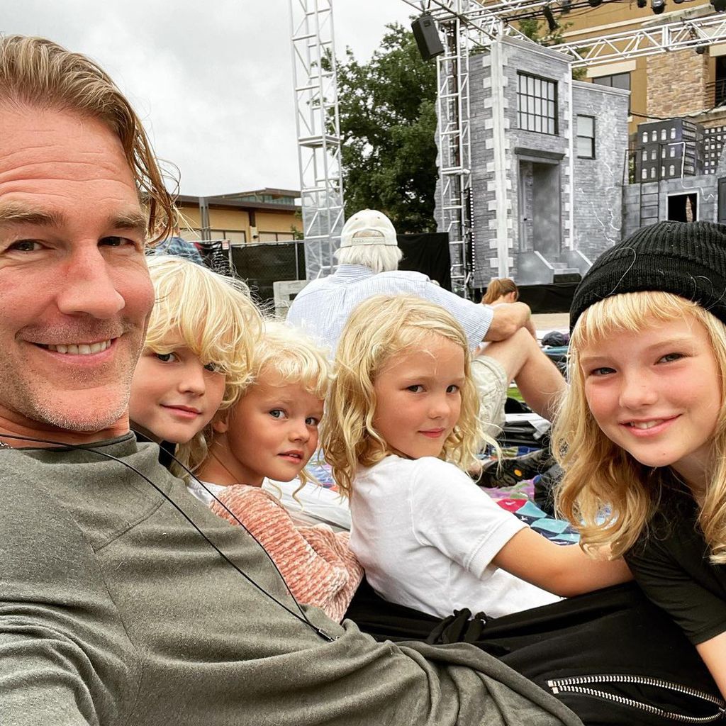 James Van der Beek mit seinen Kinder im Juli 2021