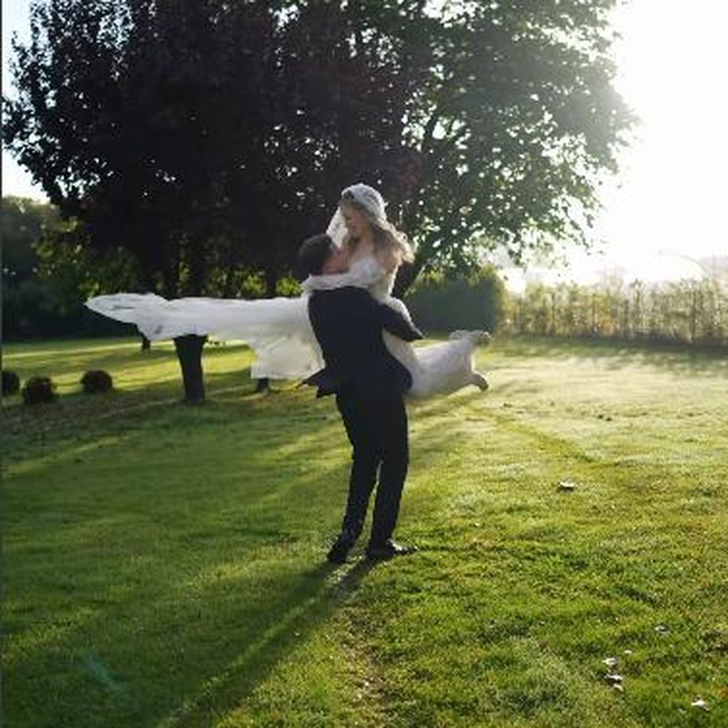 Jamie Birrell und Sonny Loops am Tag ihrer Hochzeit
