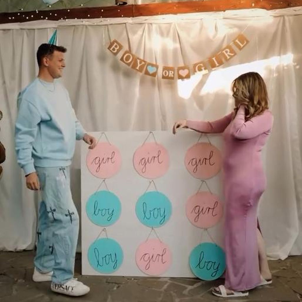 Jamie Birrell und Sonny Loops im September 2024