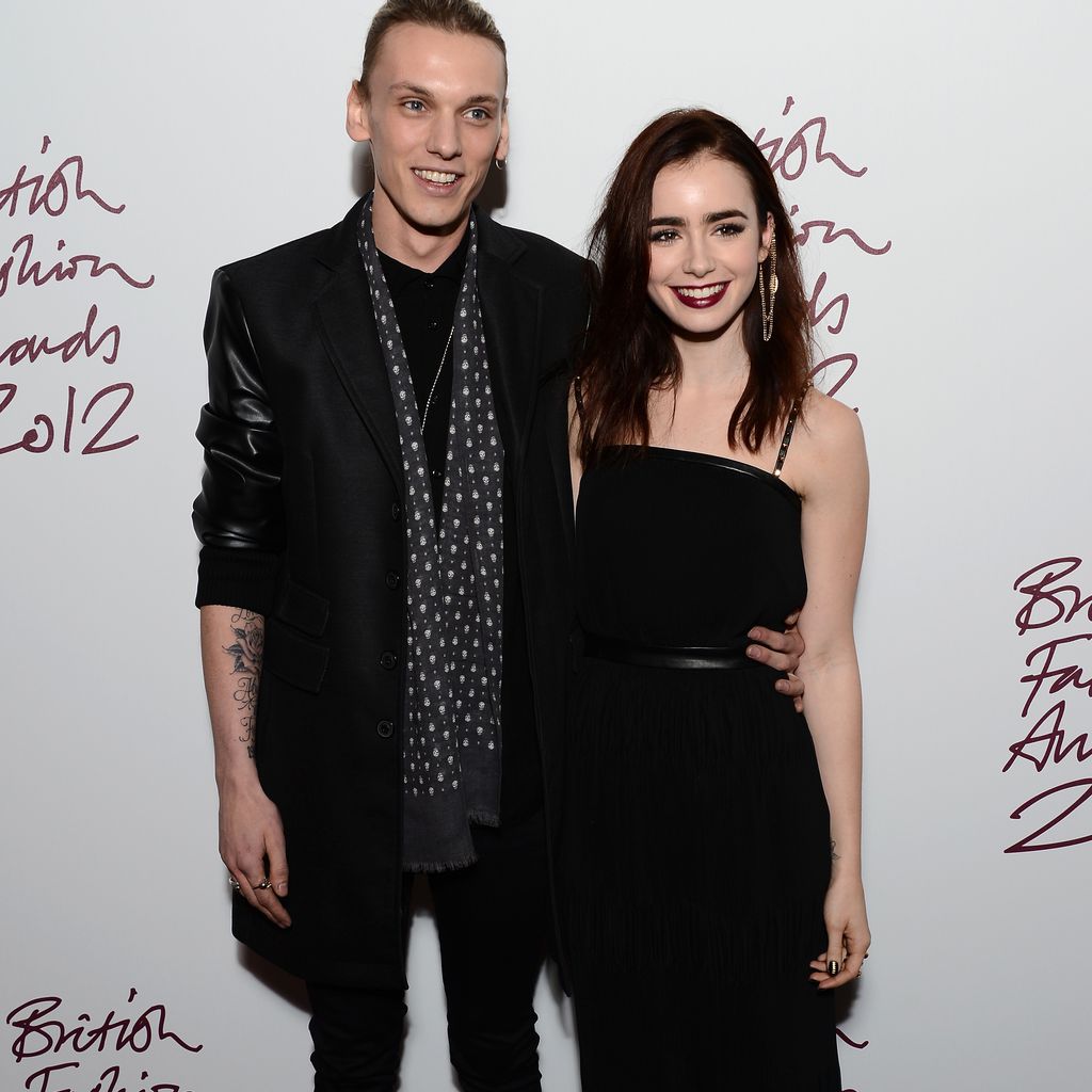 Jamie Campbell Bower und Lily Collins 2012