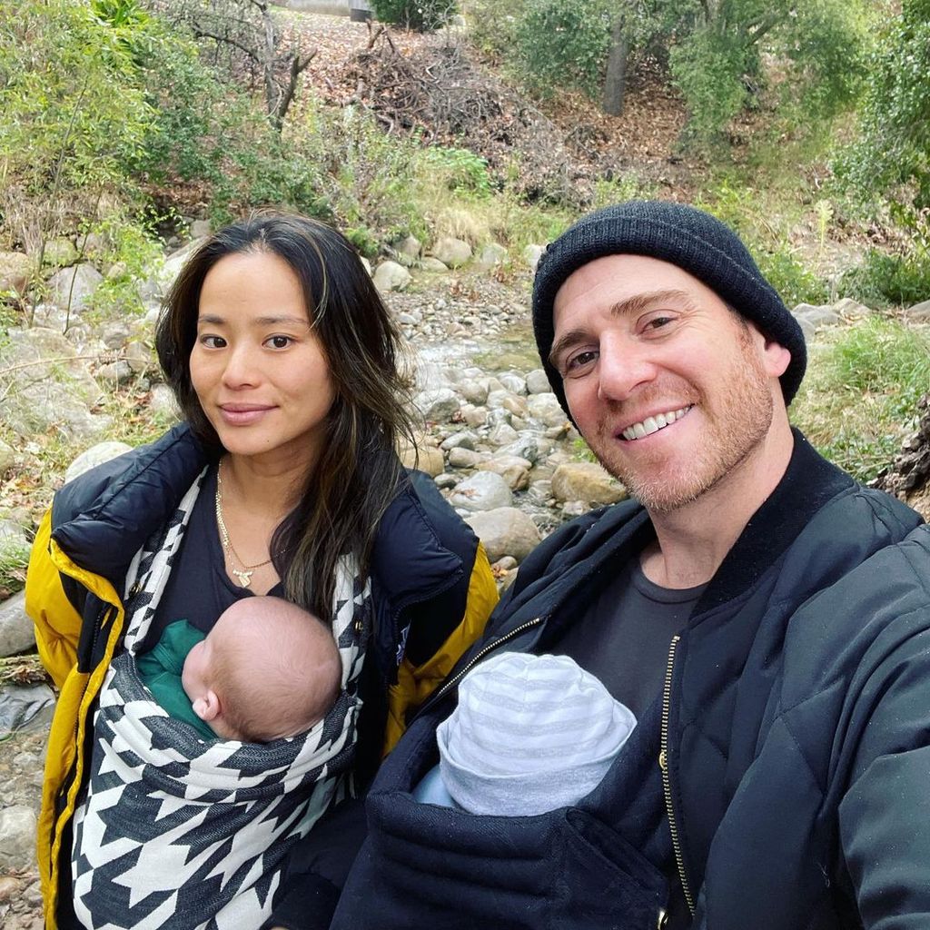 Jamie Chung und Bryan Greenberg mit ihren Kindern