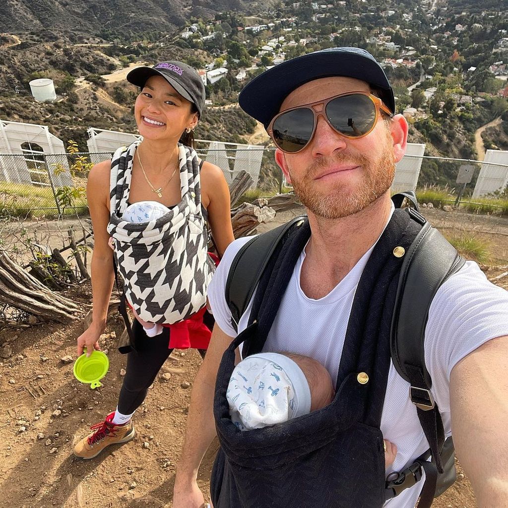 Jamie Chung und Bryan Greenberg mit ihren Kindern