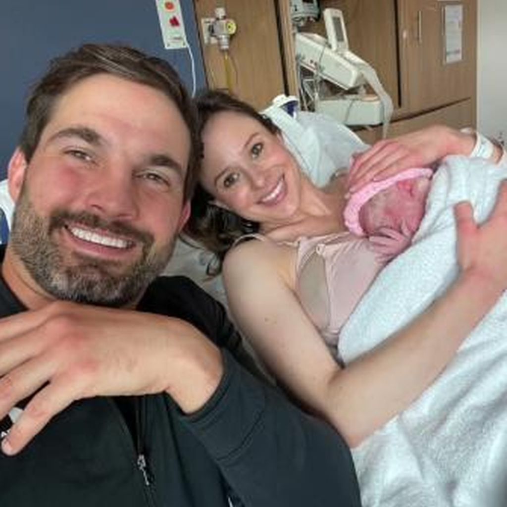 Jamie Jewitt und Camilla Thurlow mit ihrer zweiten Tochter