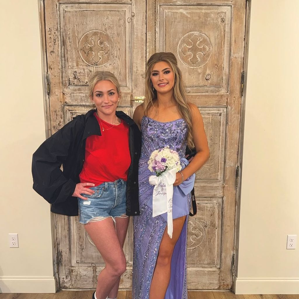 Jamie Lynn Spears und ihre Tochter Maddie Briann Aldridge vor ihrem Junior-Prom 2025