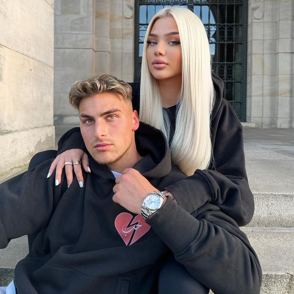 JamooTV und seine Freundin Elaine alias Aldi-Girl im Juni 2022