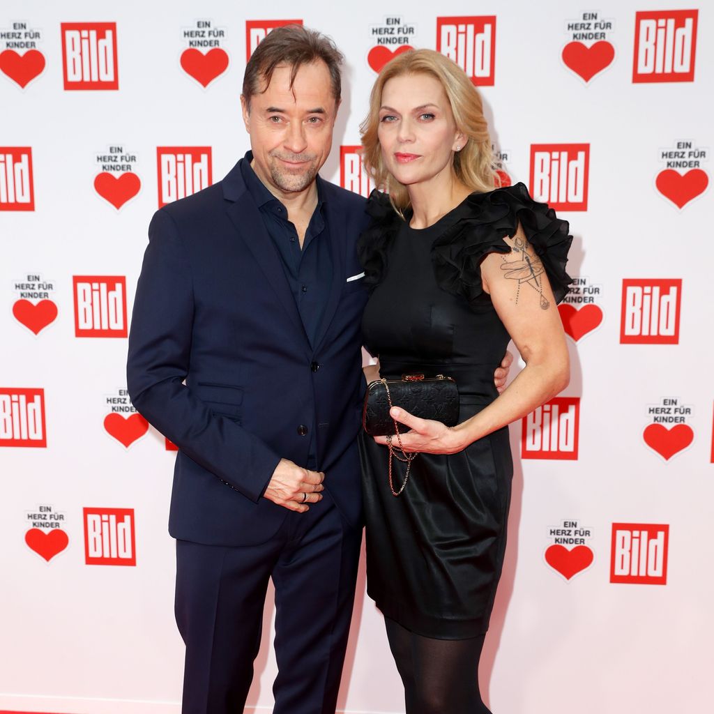 Jan Josef Liefers und Anna Loos, Dezember 2021