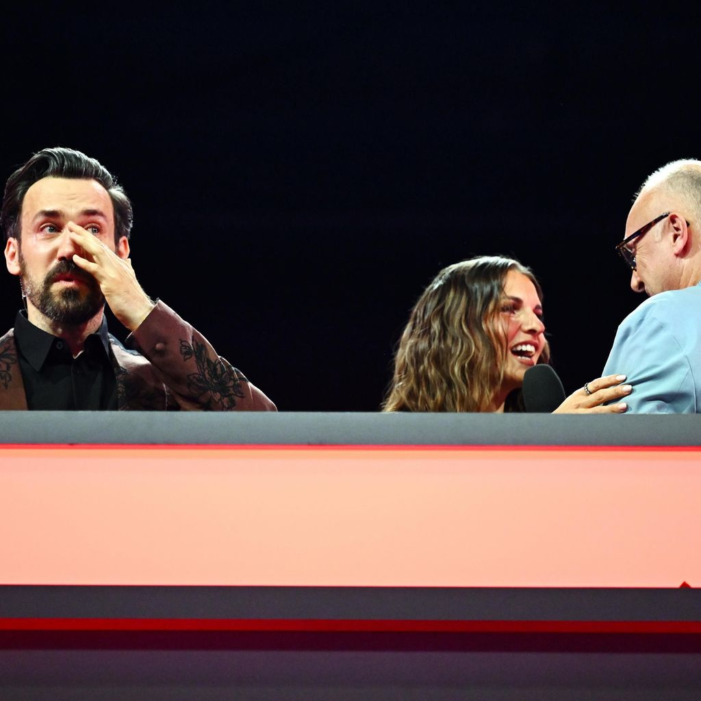 Jan Köppen, Laura Wontorra und Frank Buschmann bei "Ninja Warrior Germany"