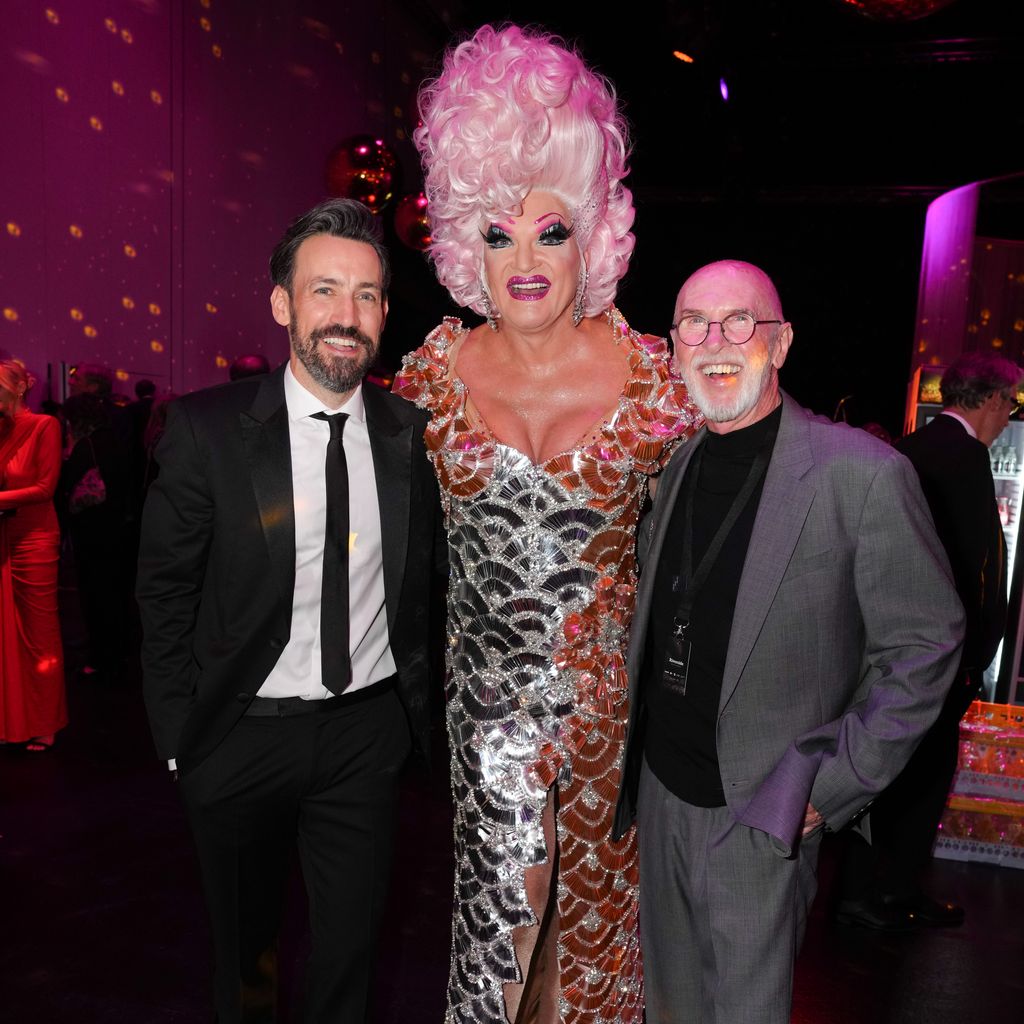 Jan Köppen, Olivia Jones und Dr. Bob beim Deutschen Fernsehpreis 2026