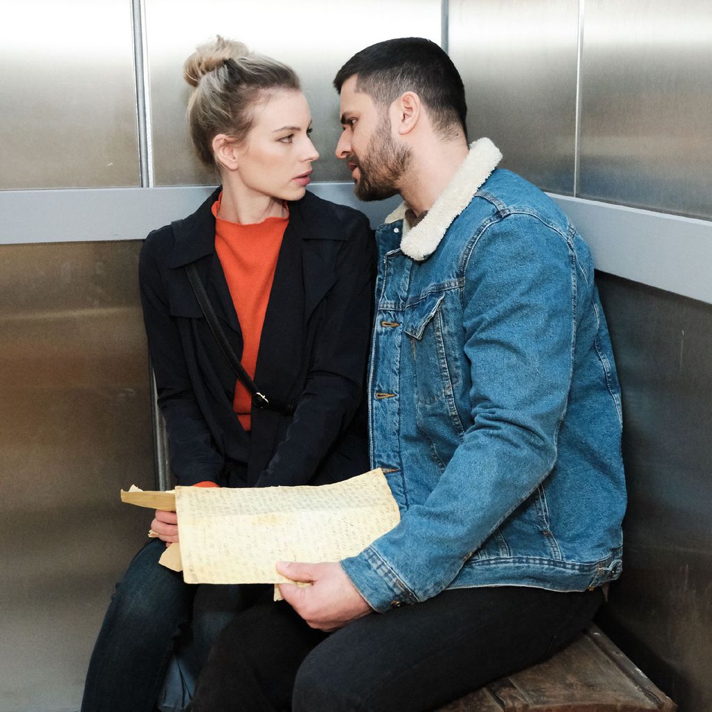Jana (Alica Hubiak) und Paco (Milos Vuković) bei "Unter uns"