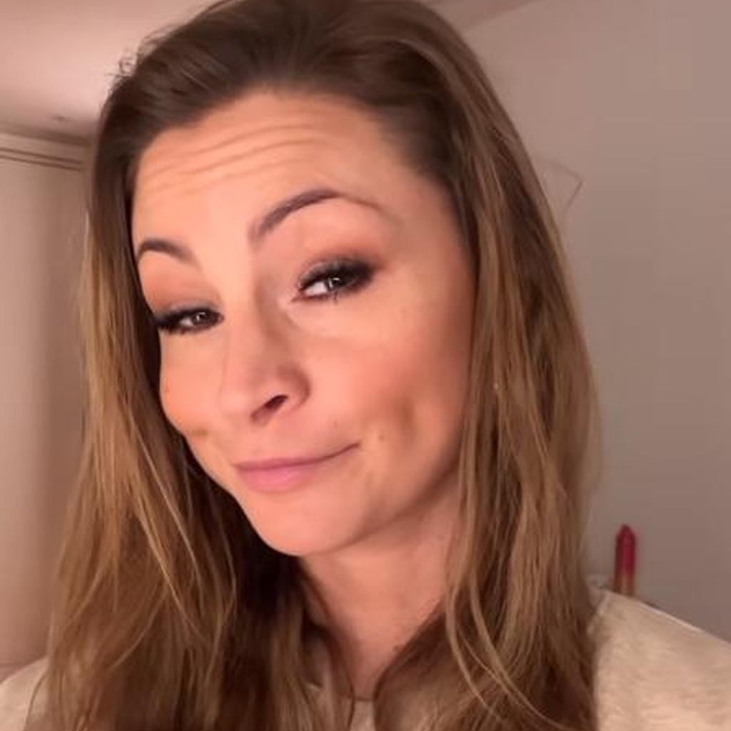 Jana Schölermann im Dezember 2022 kurz vor ihrem Frisörbesuch