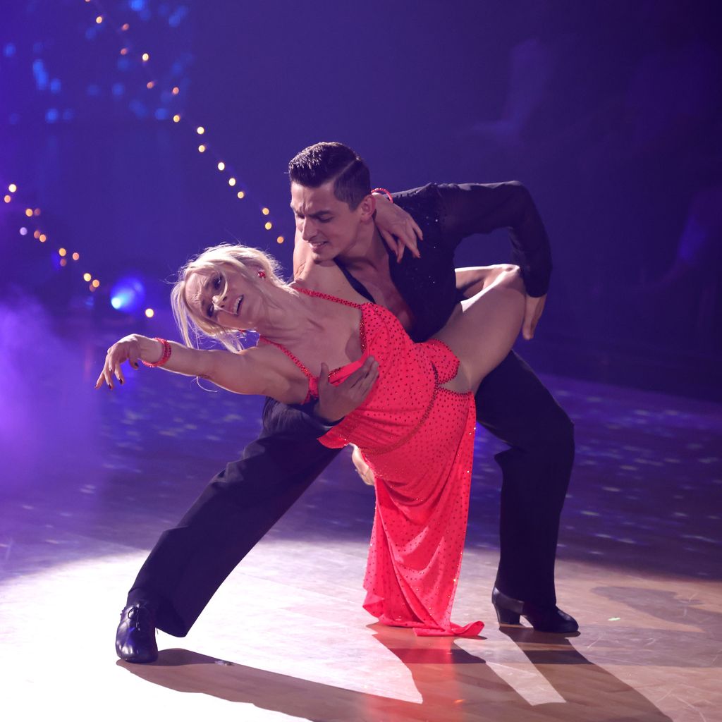 Janin Ullmann und Zsolt Sándor Cseke bei "Let's Dance" 2022