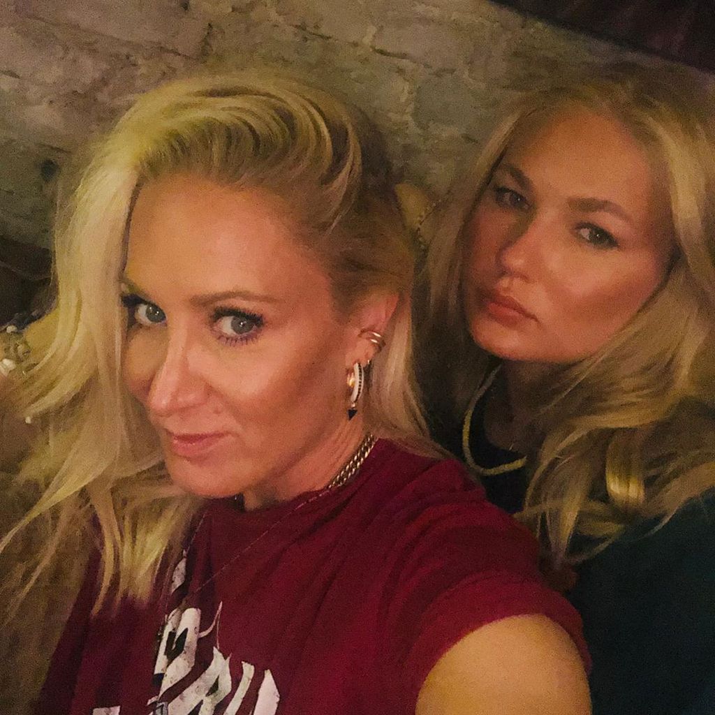Janine Kunze mit ihrer Tochter Lili im August 2020