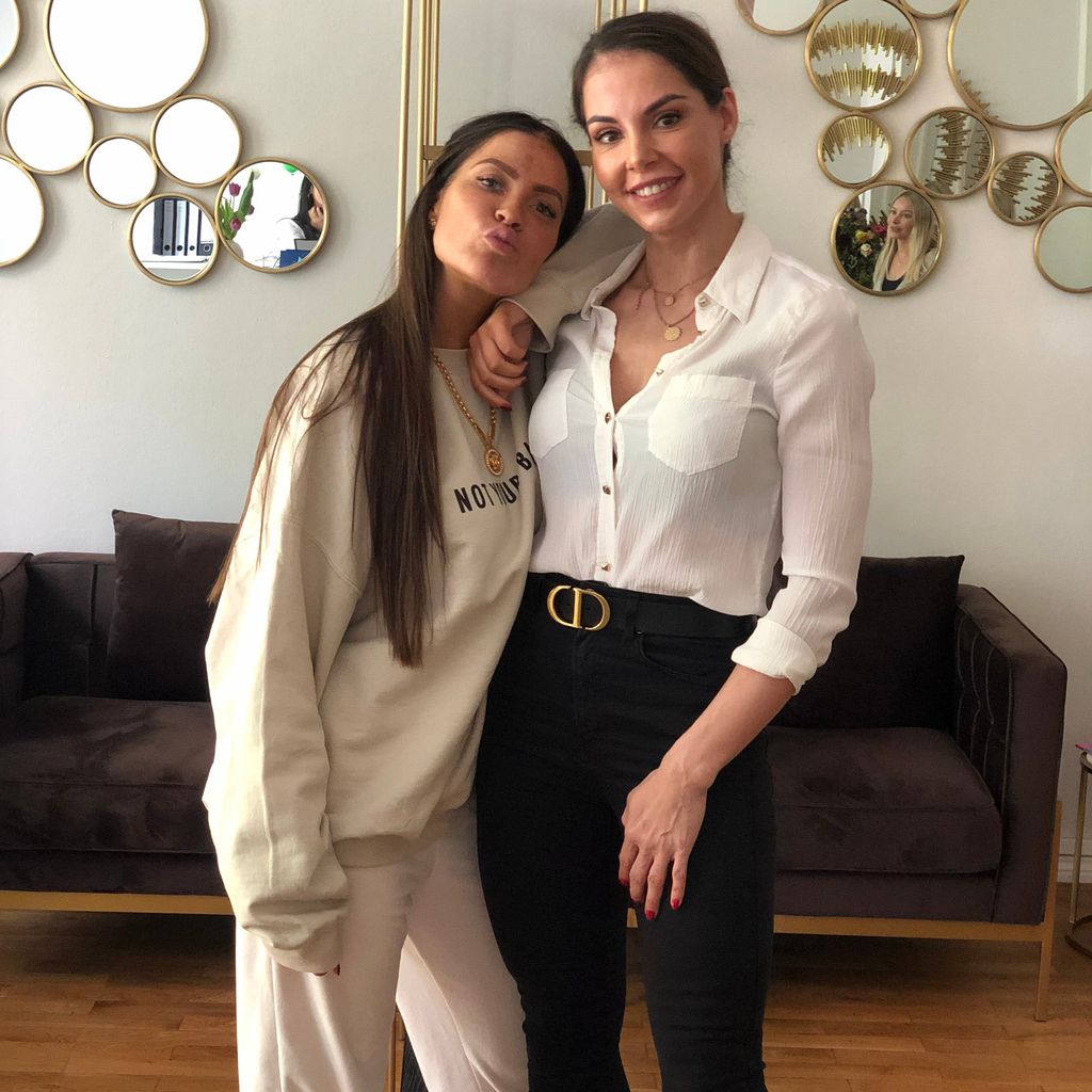 Janine Pink und Frau Dr. Buschmann
